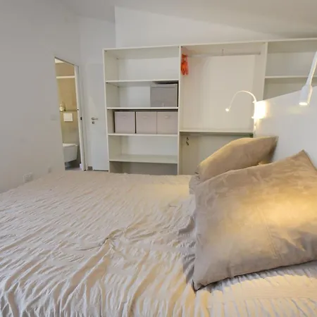 Semesterbostad Maison Paj *